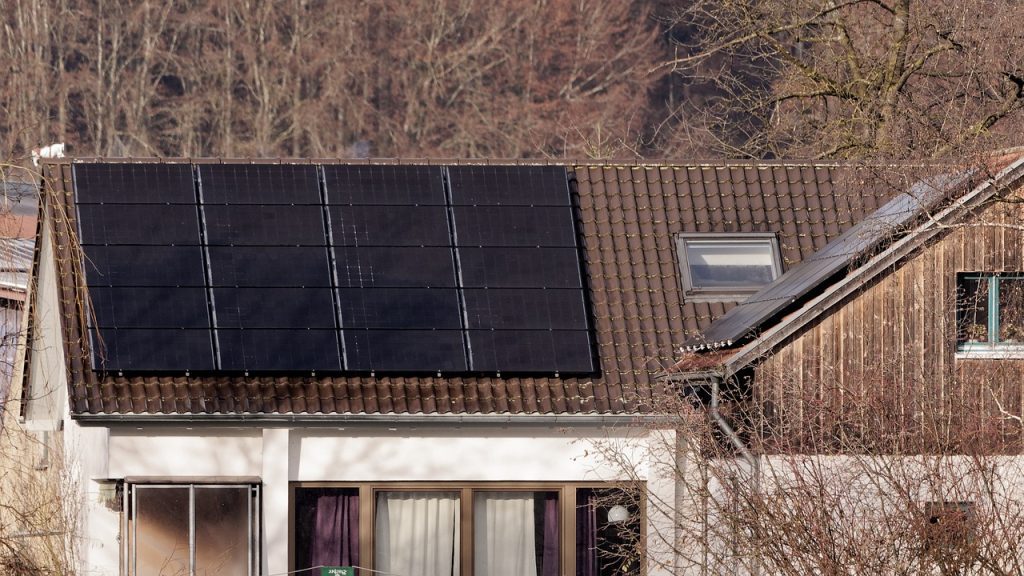 Installation Photovoltaïque et Pompe à Chaleur Air-Air Bisplit à Morschwiller